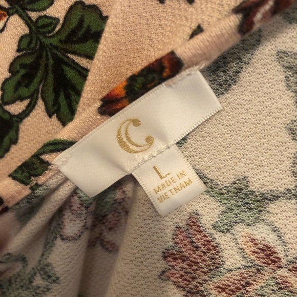 Charming Charlie Boho Peplum Floral Top - Picture 4 of 4